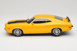 Ford Gran Torino Sport Geltonas IXO 1:18 18CMC186 Metalas - nuotrauka 3 iš 6