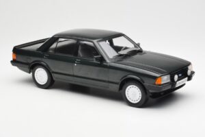 Ford Granada Mk2 2.8 Injection Tamsiai Žalias MCG 1:18 MCG18263 Metalas - nuotrauka 4 iš 6