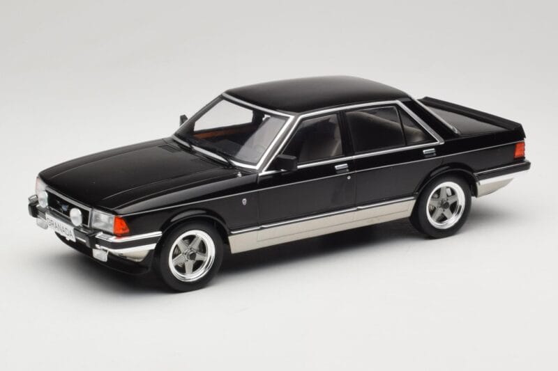 Ford Granada Mk2 2.8 Injection Gray Metallic MCG 1:18 MCG18536 Metalas