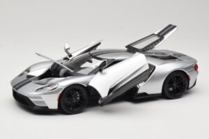 Ford GT Sidabrinis Maisto 1:18 31384 Metalas - nuotrauka 2 iš 8