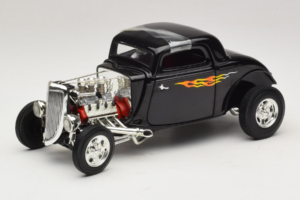 Ford Hot Rod Juodas Rydell High Grease ERTL 1:18 36602 Metalas