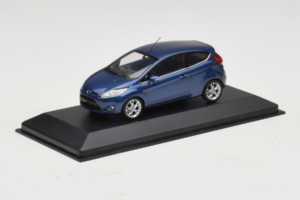 Ford Ka Dark Blue Metallic Minichamps 1:43 FORD004 Metalas - nuotrauka 2 iš 4