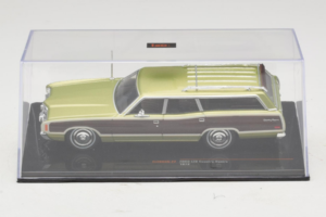 Ford LTD Country Squire Green Bronze IXO 1:43 CLC608N Metalas - nuotrauka 4 iš 5