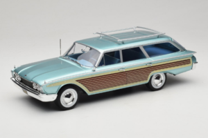 Ford Country Squire Mėlynas MCG 1:18 MCG18049 Metalas