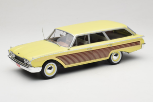 Ford Country Squire Geltonas MCG 1:18 MCG18048 Metalas