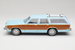 Ford LTD Country Squire Charlie's Angels Movie GreenLight 1:18 19066 Metalas - nuotrauka 4 iš 8