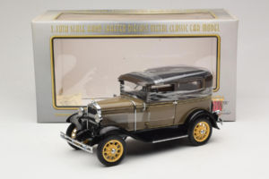 Ford Model A Tudor Chicle Drab Motor City 1:18 41003 Metalas - nuotrauka 6 iš 6