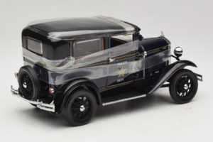 Ford Model A Tudor Police Car Motor City 1:18 43008 Metalas - nuotrauka 2 iš 6