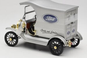 Ford Model T Delivery Truck Sidabrinis Eagle Collectibles 1:18 430600 Metalas - nuotrauka 5 iš 6