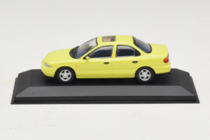 Ford Mondeo Mk1 Citrus Yellow Minichamps 1:43 MIN0821001 Metalas