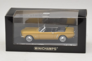 Ford Mustang Kabrioletas Auksinis Minichamps 1:43 400082432 Metalas - nuotrauka 4 iš 4