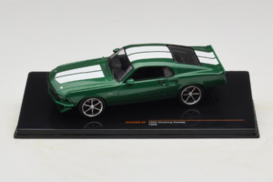 Ford Mustang Custom Žalias IXO 1:43 CLC530N Metalas