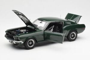 Ford Mustang GT Bullitt Žalias AUTOart 1:18 72812 Metalas - nuotrauka 2 iš 8