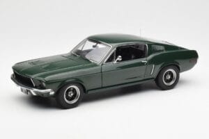Ford Mustang GT Bullitt Žalias AUTOart 1:18 72812 Metalas