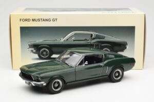 Ford Mustang GT Bullitt Žalias AUTOart 1:18 72812 Metalas - nuotrauka 8 iš 8