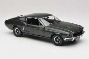 Ford Mustang GT Bullitt su Steve McQueen Figūrėle Greenlight 1:18 12885 Metalas - nuotrauka 6 iš 8