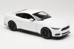Ford Mustang GT S550 Baltas Maisto 1:18 31197 Metalas - nuotrauka 6 iš 8