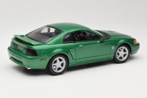 Ford Mustang GT SN95 Žalias Maisto 1:18 50326 Metalas - nuotrauka 3 iš 8