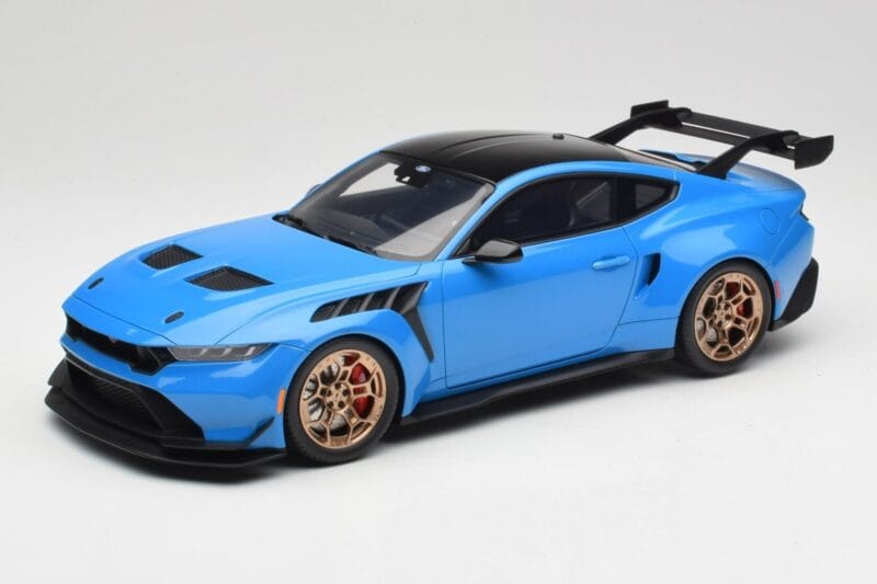 Ford Mustang GTD Antimatter Blue Metallic GT Spirit 1:18 GT473 Derva