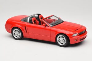 Ford Mustang S197 GT Kabrioletas Raudonas Beanstalk Group 1:18 FOR10016R Metalas - nuotrauka 6 iš 8
