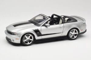 Ford Mustang S197 Roush 427R Kabrioletas Sidabrinis Maisto 1:18 31669 Metalas