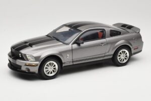 Ford Mustang S197 Shelby GT500 40th Anniversary Pilkas Shelby Collectibles 1:18 DC075005 Metalas
