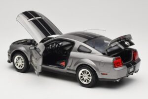 Ford Mustang S197 Shelby GT500 40th Anniversary Pilkas Shelby Collectibles 1:18 DC075005 Metalas - nuotrauka 5 iš 8