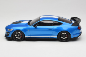 Ford Mustang Shelby GT500 S550 Mėlynas GT Spirit 1:18 GT268 Derva - nuotrauka 3 iš 6