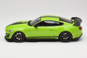 Ford Mustang Shelby GT500 S550 Žalias GT Spirit 1:18 GT803 Derva - nuotrauka 3 iš 6