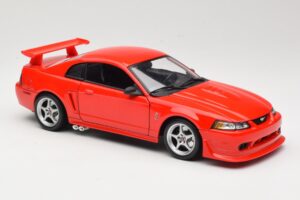 Ford Mustang SVT Cobra R SN95 Raudonas Maisto 1:18 531872 Metalas - nuotrauka 6 iš 8
