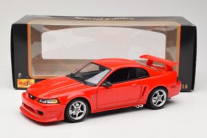 Ford Mustang SVT Cobra R SN95 Raudonas Maisto 1:18 531872 Metalas - nuotrauka 8 iš 8