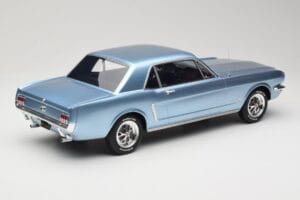 Ford Mustang V8 Hardtop Pony GT Silver Blue GT Spirit 1:12 G089 Derva - nuotrauka 2 iš 6