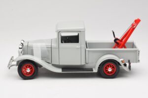 Ford Pick-Up Wrecker Pilkas Road Signature 1:18 92257 Metalas - nuotrauka 4 iš 8