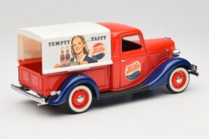 Ford Pickup Truck Pepsi-Cola Solido 1:18 99053 Metalas - nuotrauka 3 iš 8