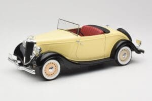 Ford Roadster Dearborn Yellow Solido 1:18 8008 Metalas