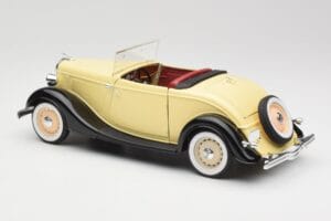 Ford Roadster Dearborn Yellow Solido 1:18 8008 Metalas - nuotrauka 7 iš 8