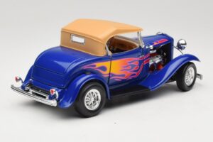 Ford Roadster Street Rod Mėlynas with Fire Road Signature 1:18 92249 Metalas - nuotrauka 3 iš 8