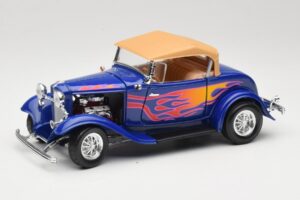Ford Roadster Street Rod Mėlynas with Fire Road Signature 1:18 92249 Metalas