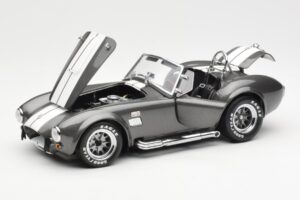 Ford Shelby Cobra 427 S/C Pilkas Metalas Su Baltais Juostomis Kyosho 1:18 08045GRW Metalas - nuotrauka 2 iš 8