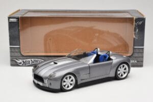 Shelby Cobra Kabrioletas Grey Metallic Hot Wheels 1:18 G7220 Metalas - nuotrauka 8 iš 8