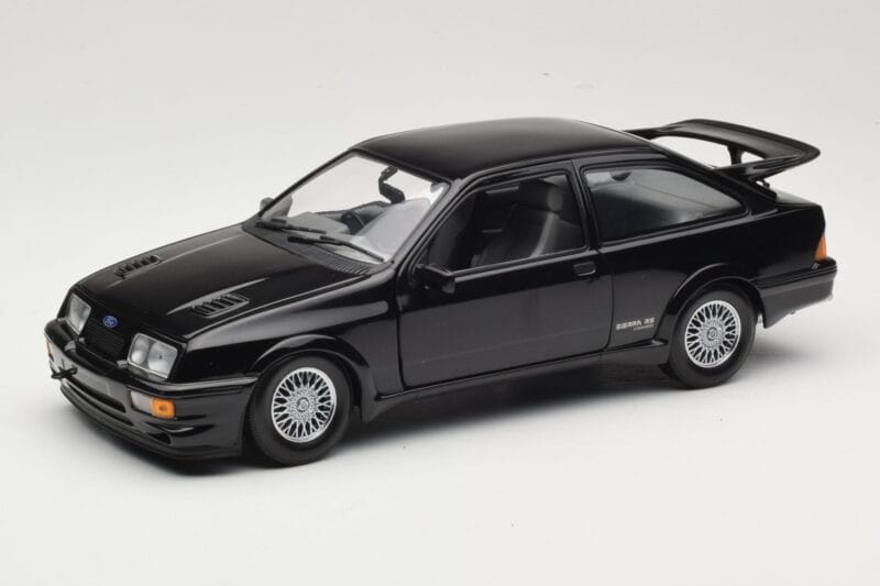 Ford Sierra RS Cosworth Mk2 RDH Juodas Minichamps 1:18 150084071 Metalas