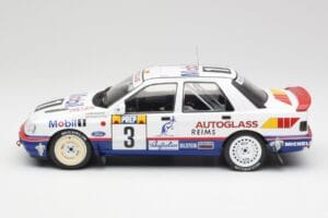 Ford Sierra RS Cosworth 4x4 #3 M. Biasion / T. Siviero Rally Monte Carlo 1992 MCG 1:18 MCG18355R Metalas - nuotrauka 3 iš 6