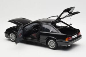 Ford Sierra RS Cosworth Juodas AUTOart 1:18 72861 Metalas - nuotrauka 5 iš 8