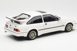 Ford Sierra RS Cosworth Baltas AUTOart 1:18 72862 Metalas - nuotrauka 3 iš 8