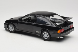 Ford Sierra RS Cosworth Juodas Minichamps 1:18 150084001 Metalas - nuotrauka 7 iš 8