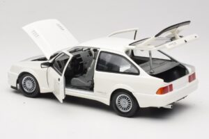 Ford Sierra RS Cosworth Baltas Minichamps 1:18 150084000 Metalas - nuotrauka 5 iš 8