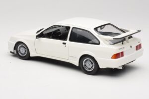 Ford Sierra RS Cosworth Baltas Minichamps 1:18 150084000 Metalas - nuotrauka 7 iš 8