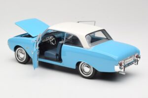 Ford Taunus 17M P2 Mėlynas Revell 1:18 08817 Metalas - nuotrauka 5 iš 8