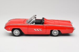 Ford Thunderbird Kabrioletas Raudonas Anson 1:18 30334 Metalas - nuotrauka 4 iš 8