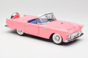 Ford Thunderbird Rožinis Revell 1:18 8804 Metalas - nuotrauka 6 iš 8
